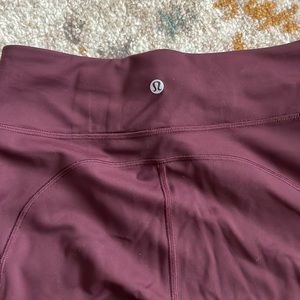 Lululemon invigorate high rise in Cassis size 8